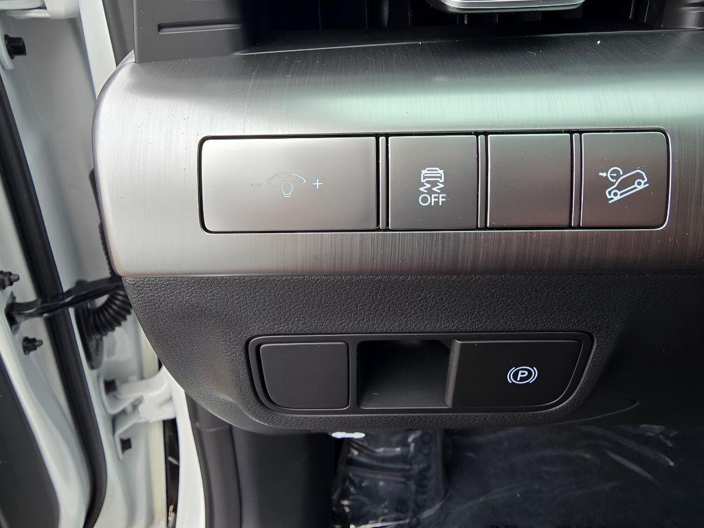 New 2026 Atlas White Hyundai SEL Premium AWD image 18