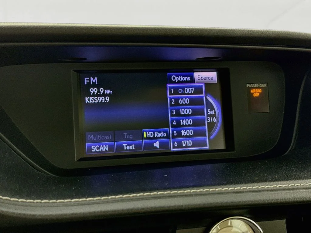 Used 2014 Matador Red Mica Lexus Base image 17