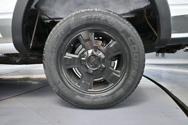 Used 2012 White Ford XLT image 13