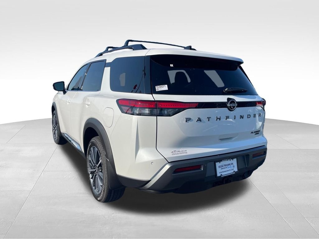 New 2026 Everest White Pearl TriCoat Nissan Platinum image 3