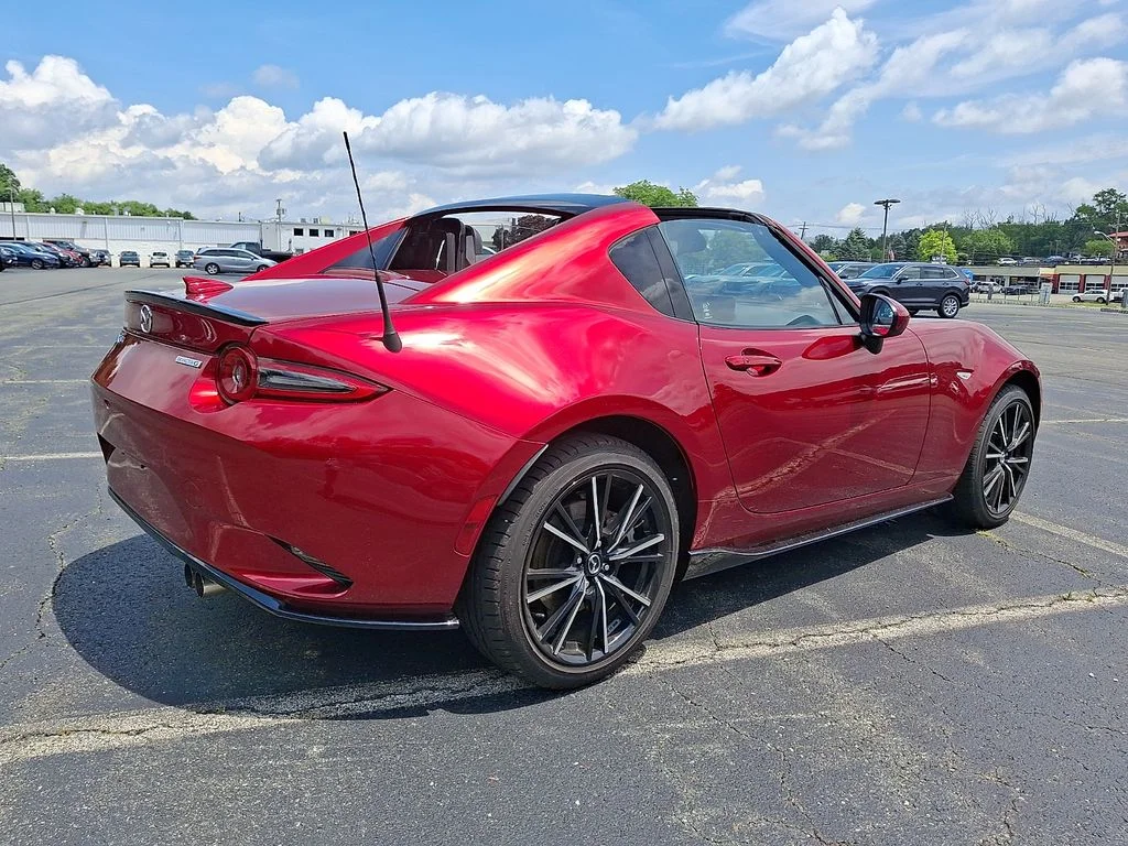 2025 Mazda MX-5 Miata RF Grand Touring - Photo 5