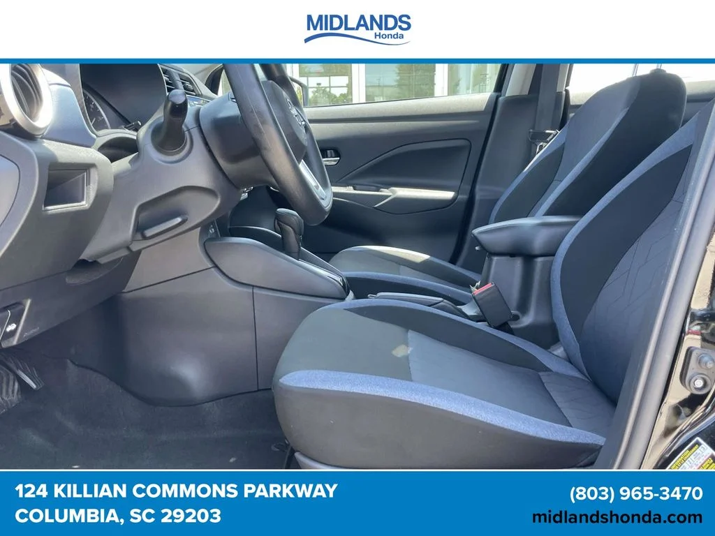2025 Nissan Versa Sedan SV - Photo 13
