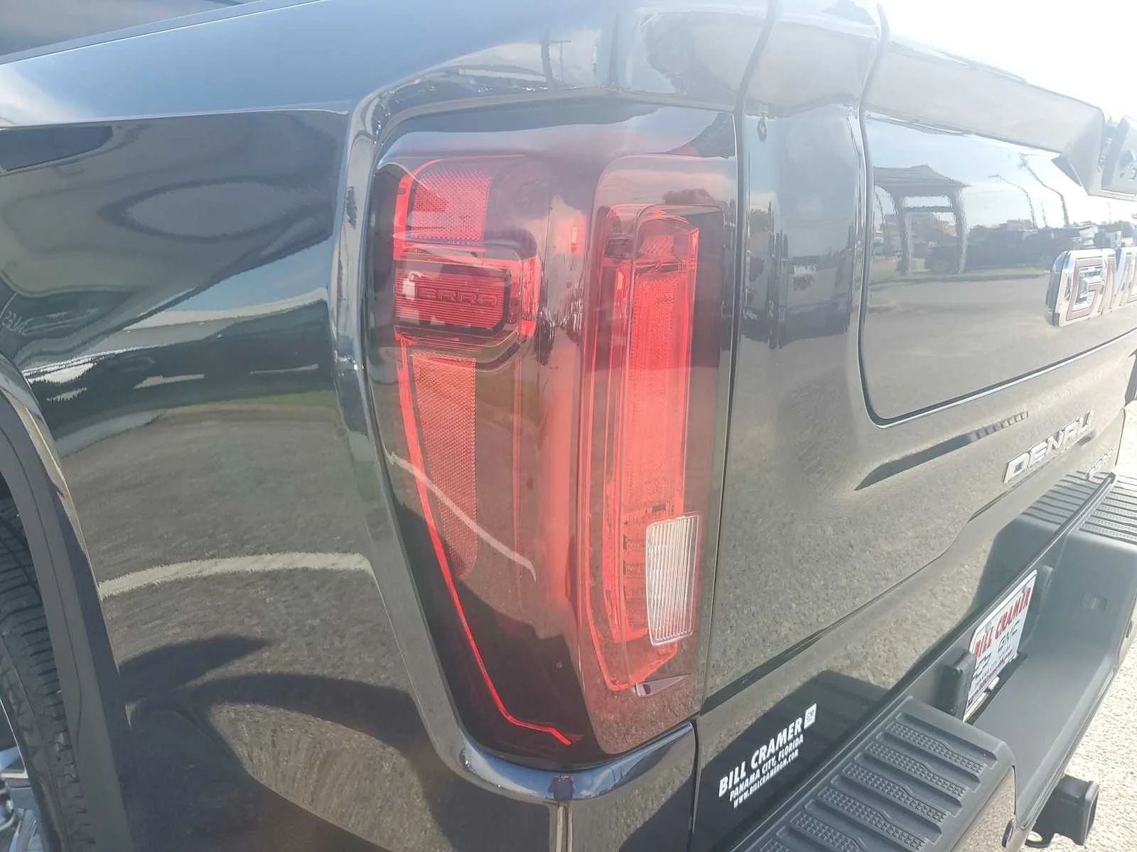 Used 2025 Titanium Rush Metallic GMC Denali image 4