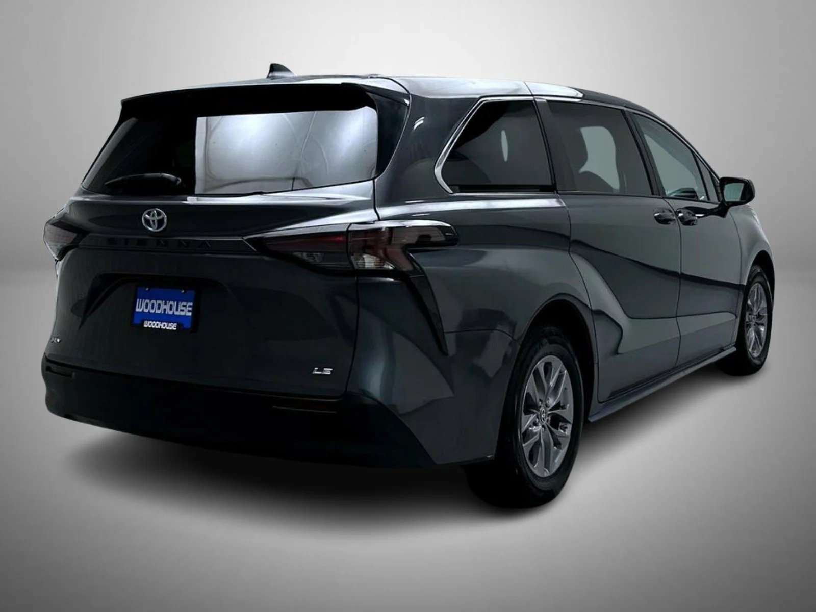 Used 2025 Gray Toyota LE image 5