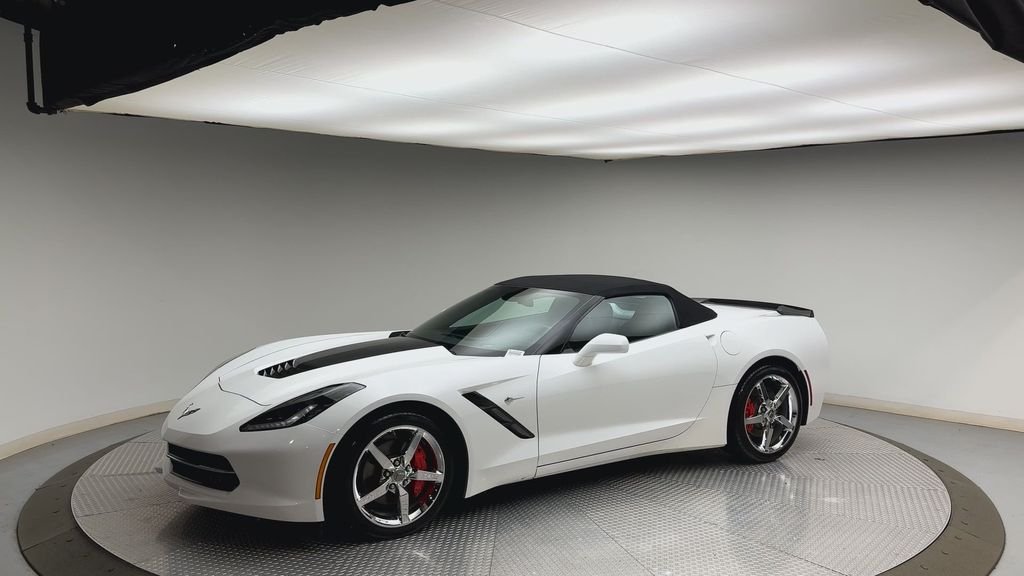 Used 2014 Arctic White Chevrolet Base image 6