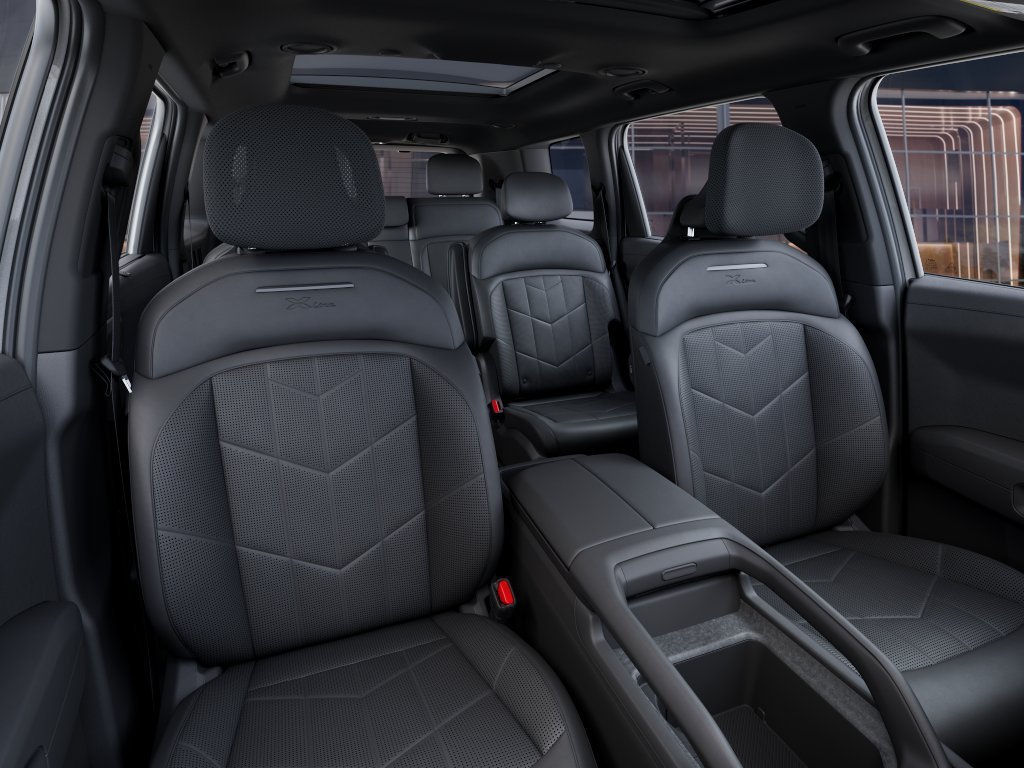 New 2027 GLACIAL WHITE PEARL Kia X-Line SX image 15
