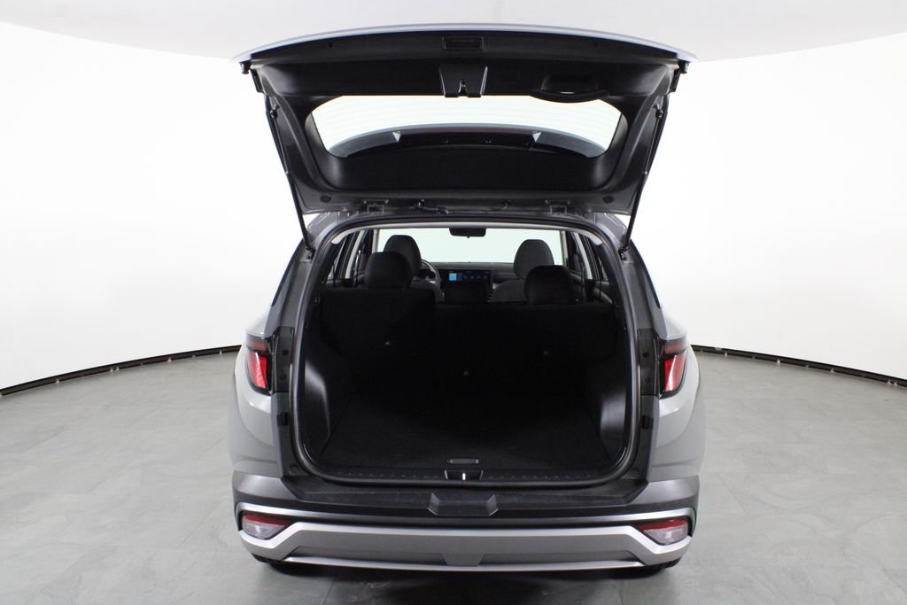 Certified Used 2026 Gray Hyundai SE image 16