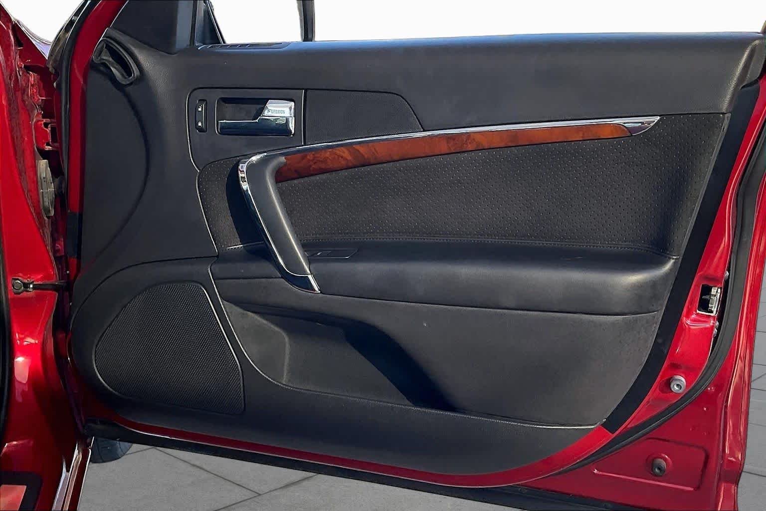 Used 2011 Red Candy Metallic Tint Lincoln Hybrid image 20