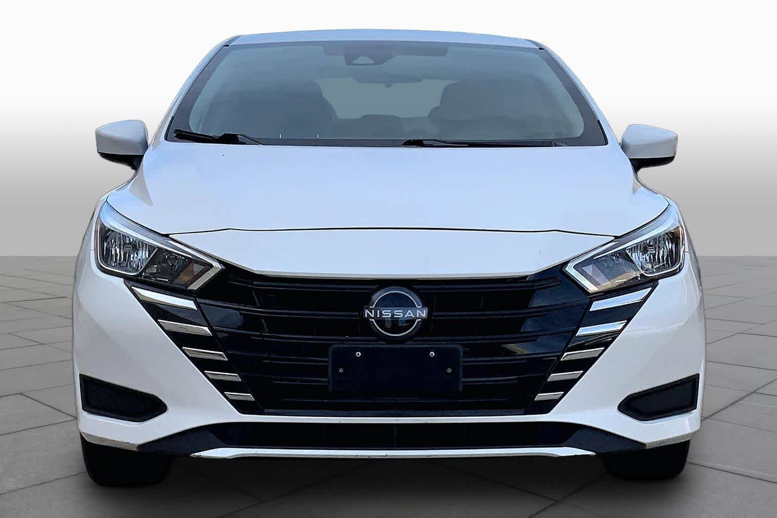 Used 2024 Aspen White Tricoat Nissan SV image 4
