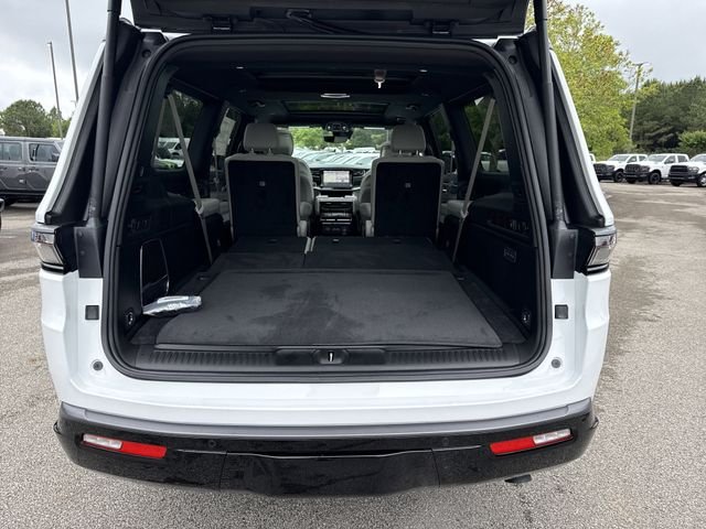 New 2026 White Jeep Limited Reserve image 19