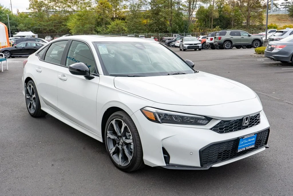 New 2026 Platinum White Pearl Honda Sport Touring image 4