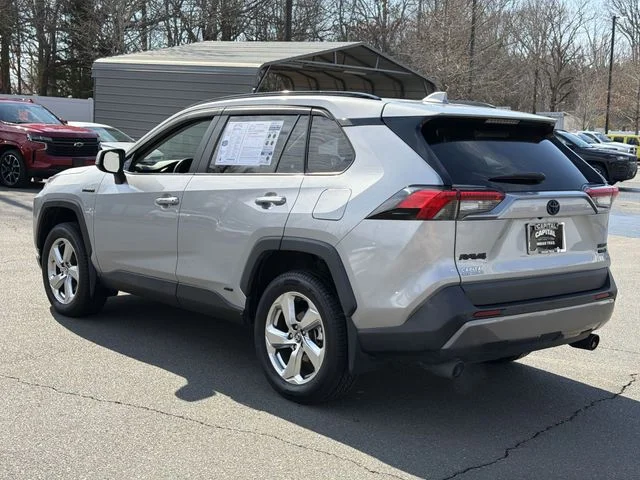 2020 Toyota RAV4 Limited - Photo 11