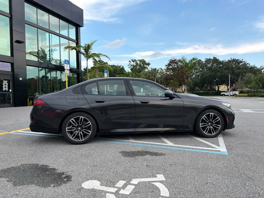 Used 2026 Dark Graphite BMW 530i xDrive image 5