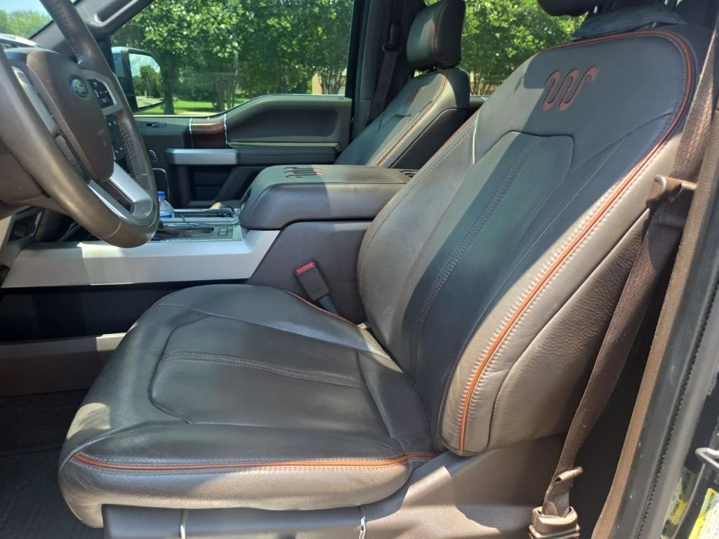Used 2016 Black Ford King Ranch image 19