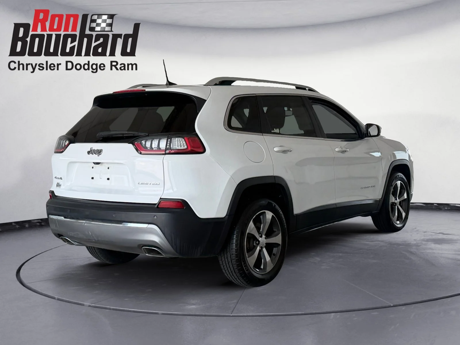 Used 2019 Bright White Clearcoat Jeep Limited image 2
