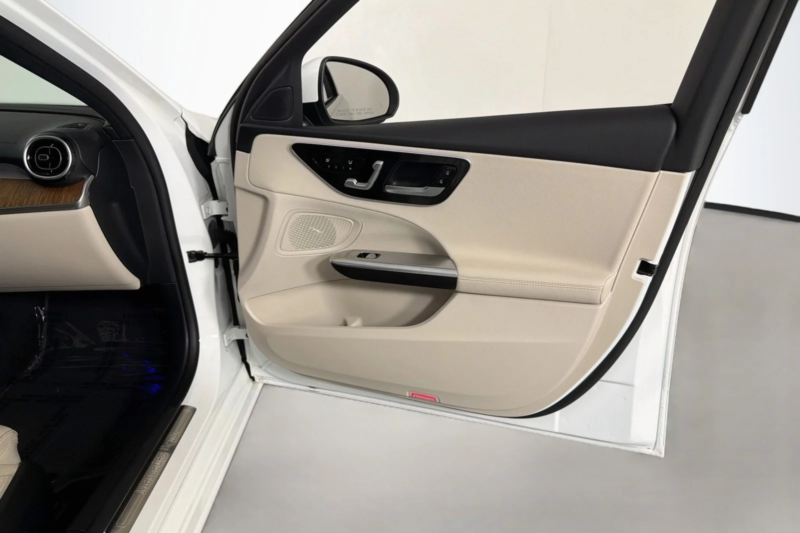 Certified Used 2024 Polar White Mercedes-Benz C 300 image 26