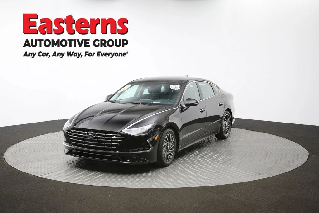 Used 2020 Black Hyundai Limited image 54