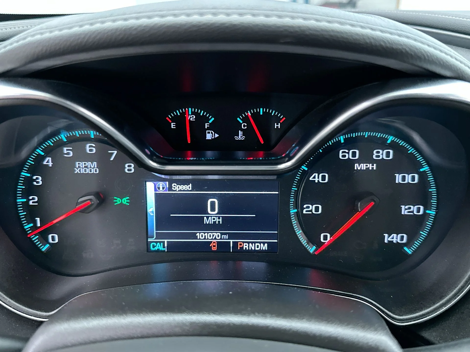 Used 2015 Gold Chevrolet LT image 3