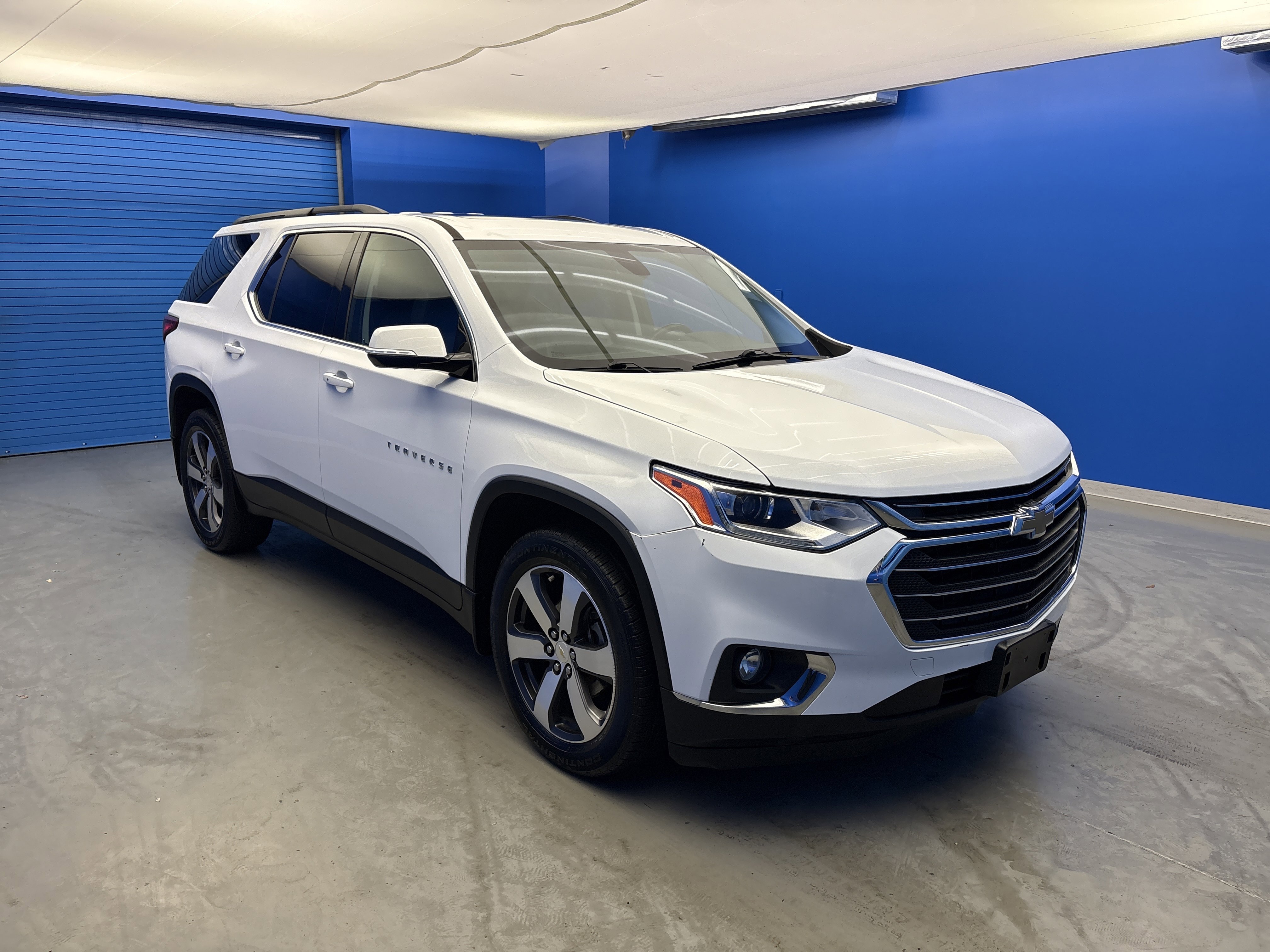Used 2019 Summit White Chevrolet LT Leather image 2
