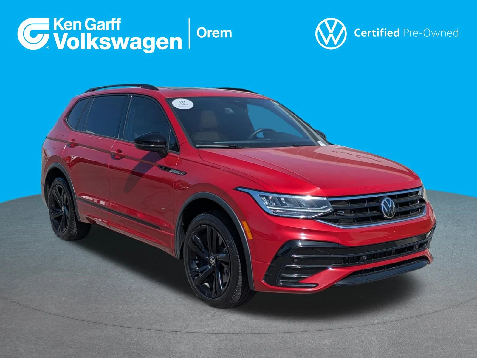 2024 Volkswagen Tiguan 2.0T SE R-Line Black 4Motion's photo