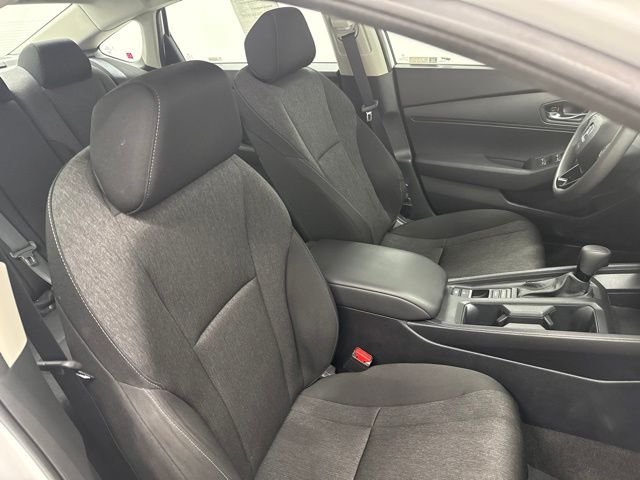 Used 2023 White Honda LX image 22