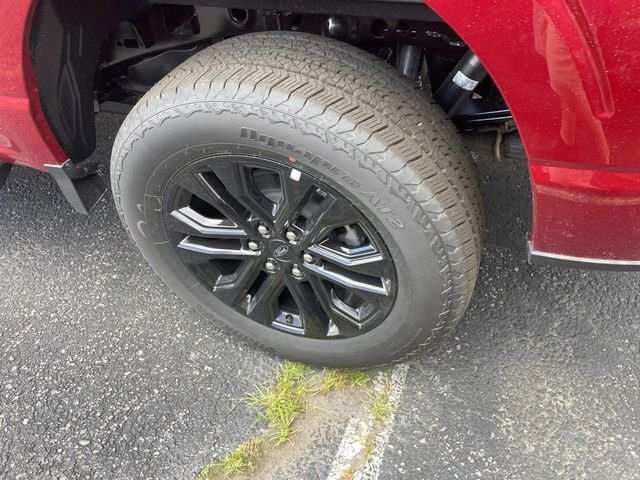 New 2026 Ruby Red Metallic Tinted Clearcoat Ford XLT image 4