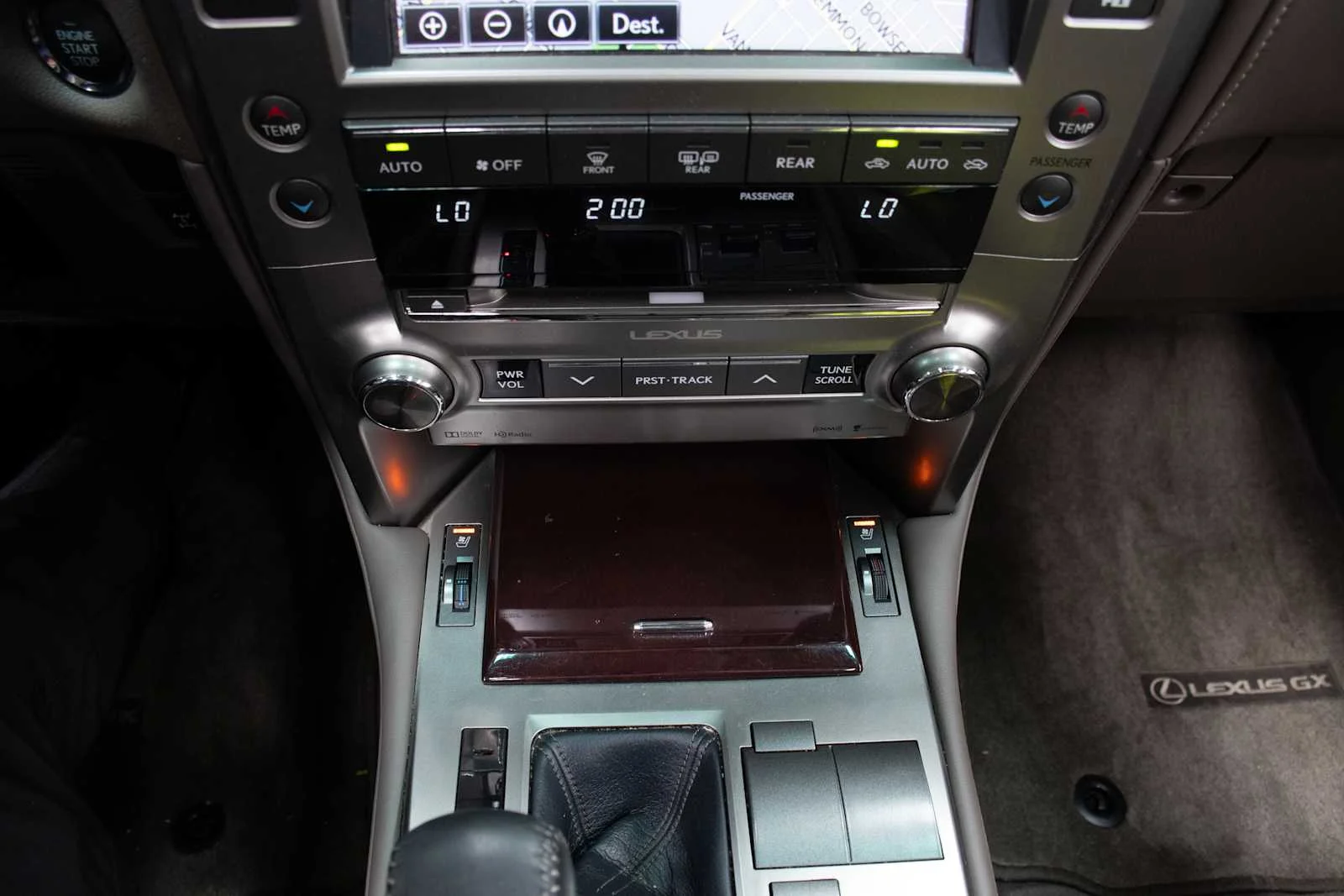 Used 2018 Silver Lining Metallic Lexus Premium image 21