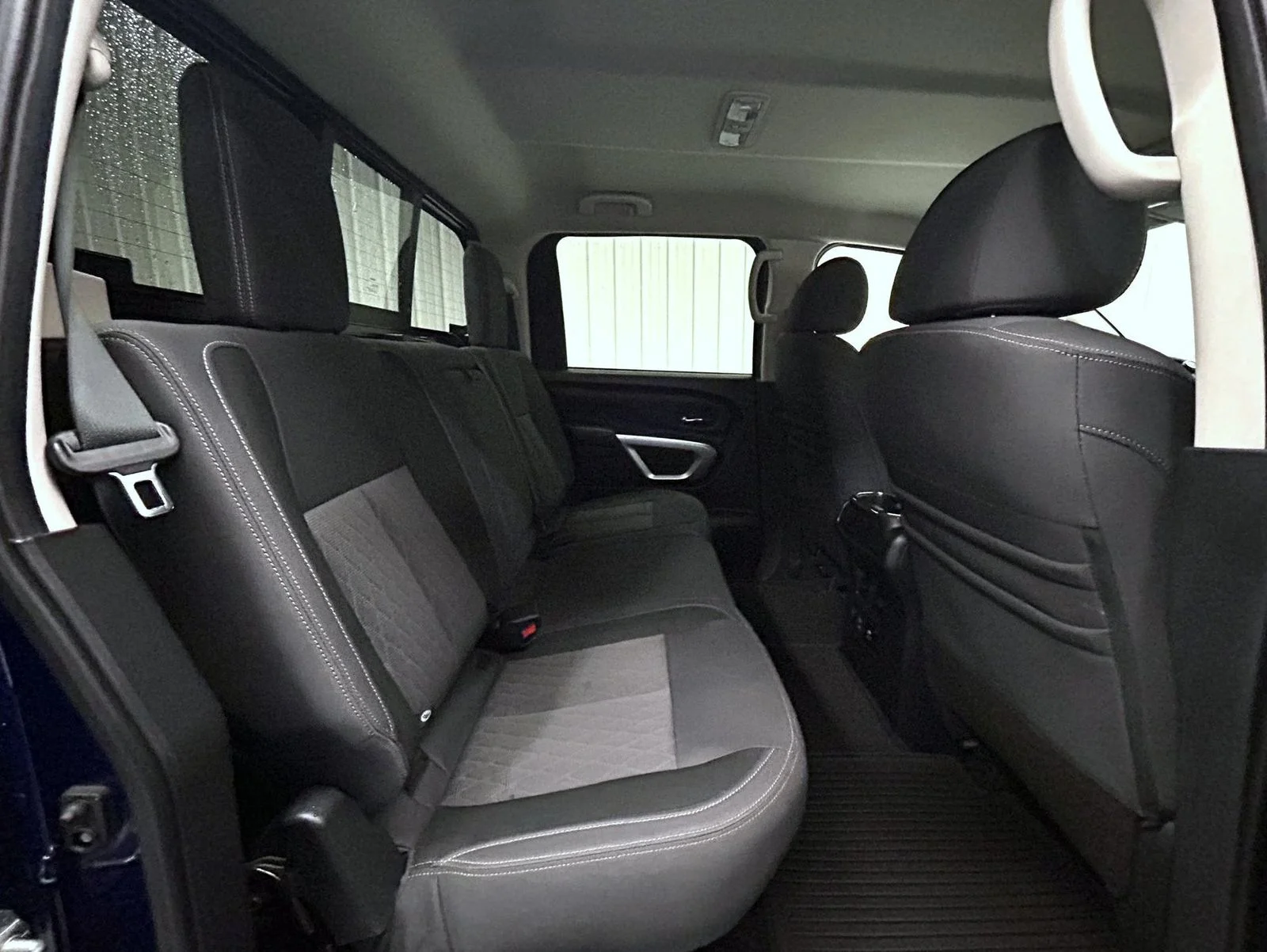 Used 2021 Blue Nissan SV image 18