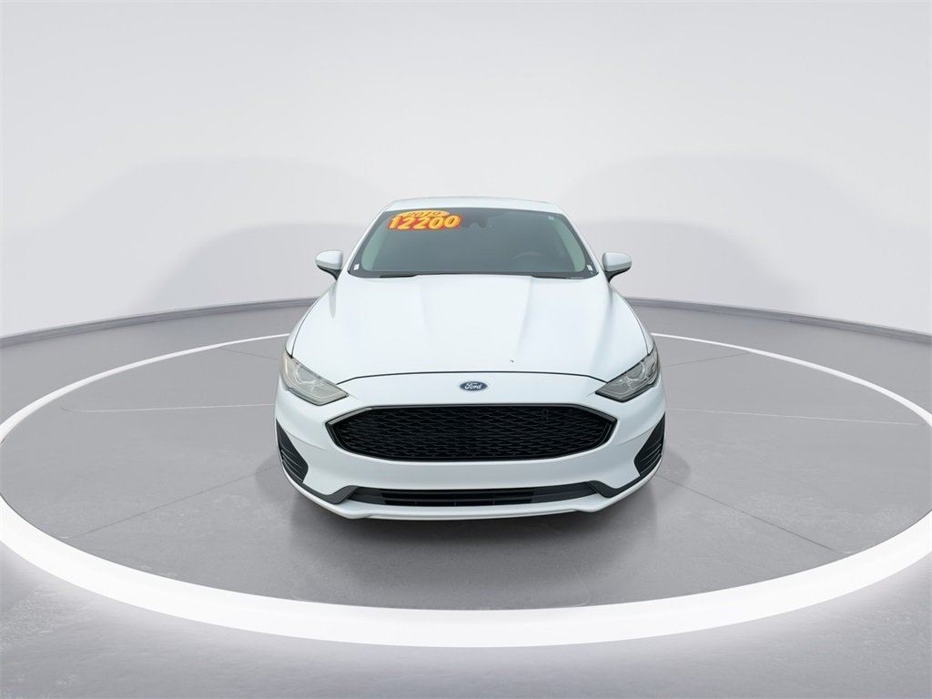 2019 Ford Fusion S photo 3