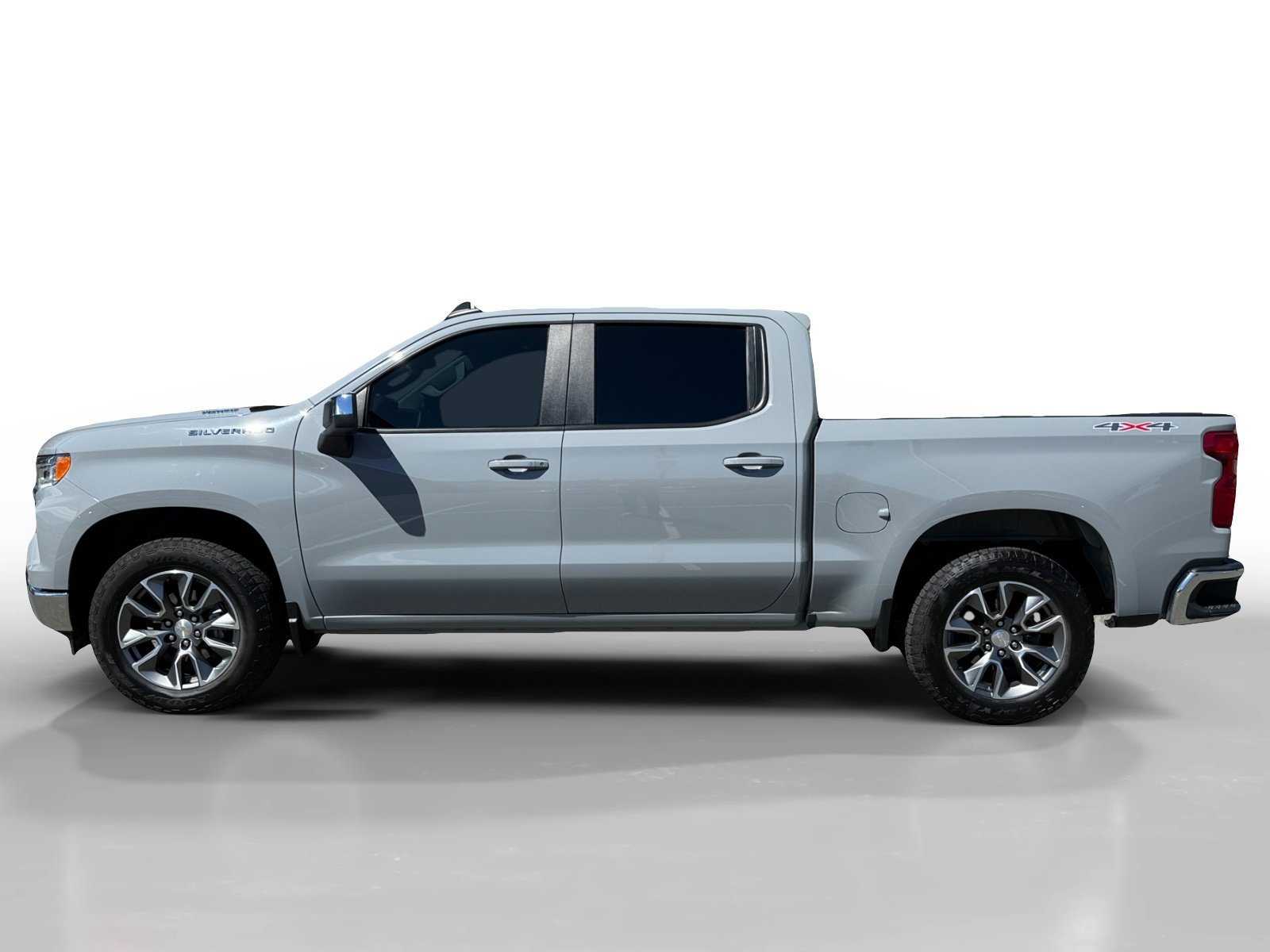 Used 2024 Slate Gray Metallic Chevrolet LT (2FL) image 2