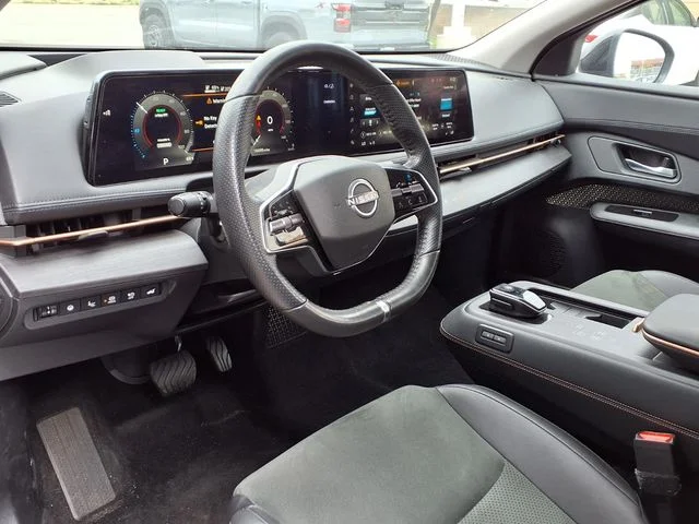 Used 2024 Gray Nissan EVOLVE+ e-4ORCE image 4