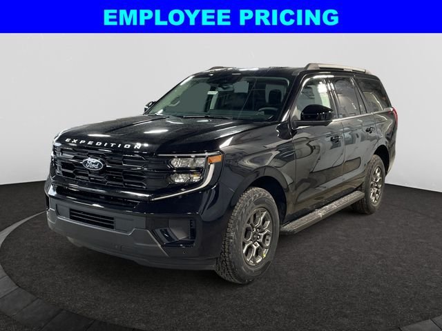 2025 Ford Expedition Active 4x4's photo