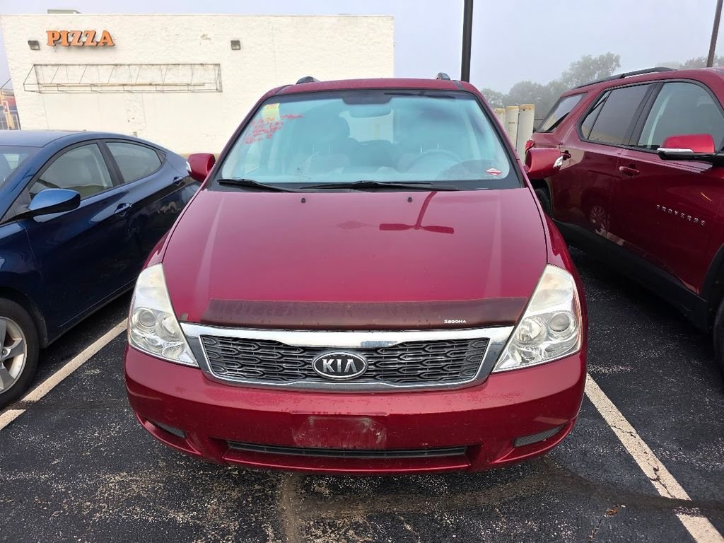 Used 2012 Claret Red Kia LX image 1