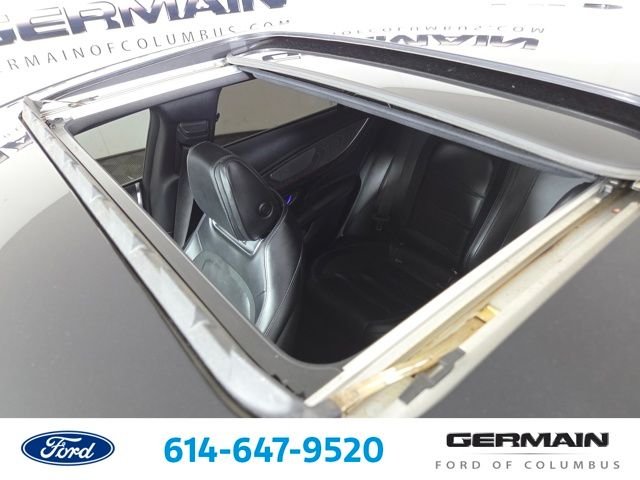 Used 2019  Mercedes-Benz Base image 32