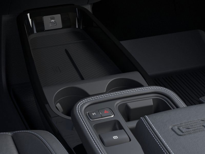 2025 Ford Mustang Mach-E GT - Photo 37