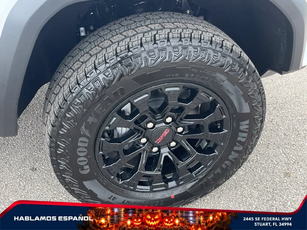 2026 GMC Canyon Elevation - Photo 21