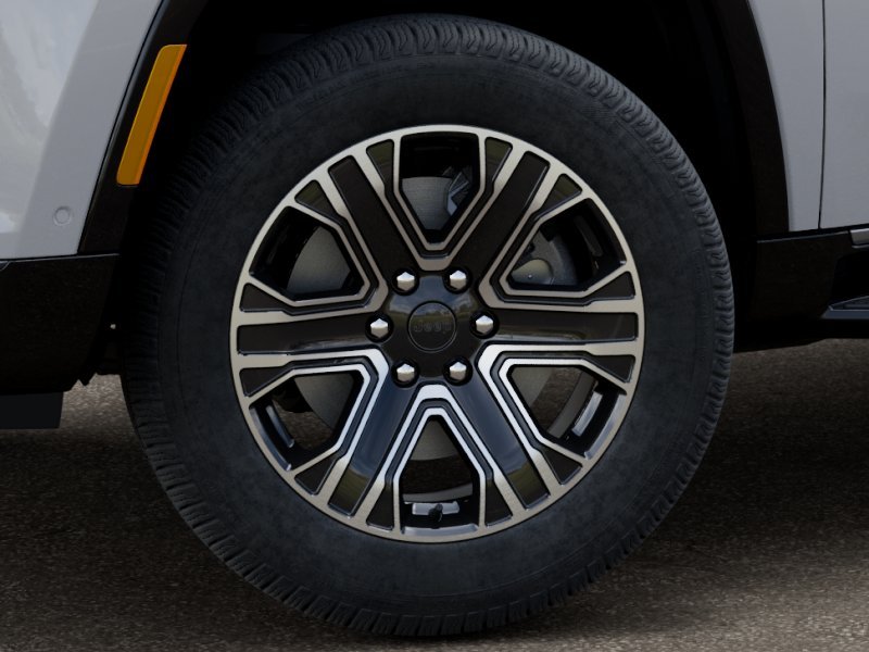New 2026 Bright White Clear-Coat Exterior Paint Jeep  image 36
