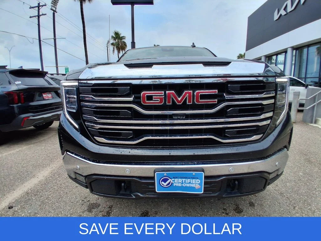 Used 2024 Black GMC SLT image 2