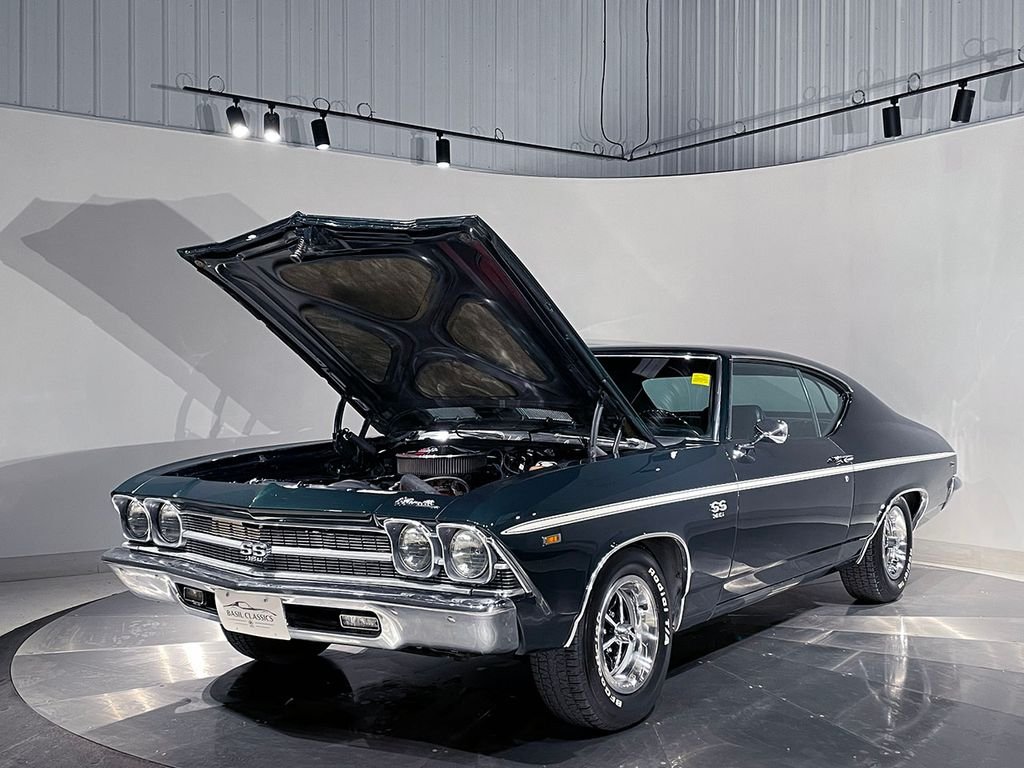 Used 1969 Green Chevrolet  image 31