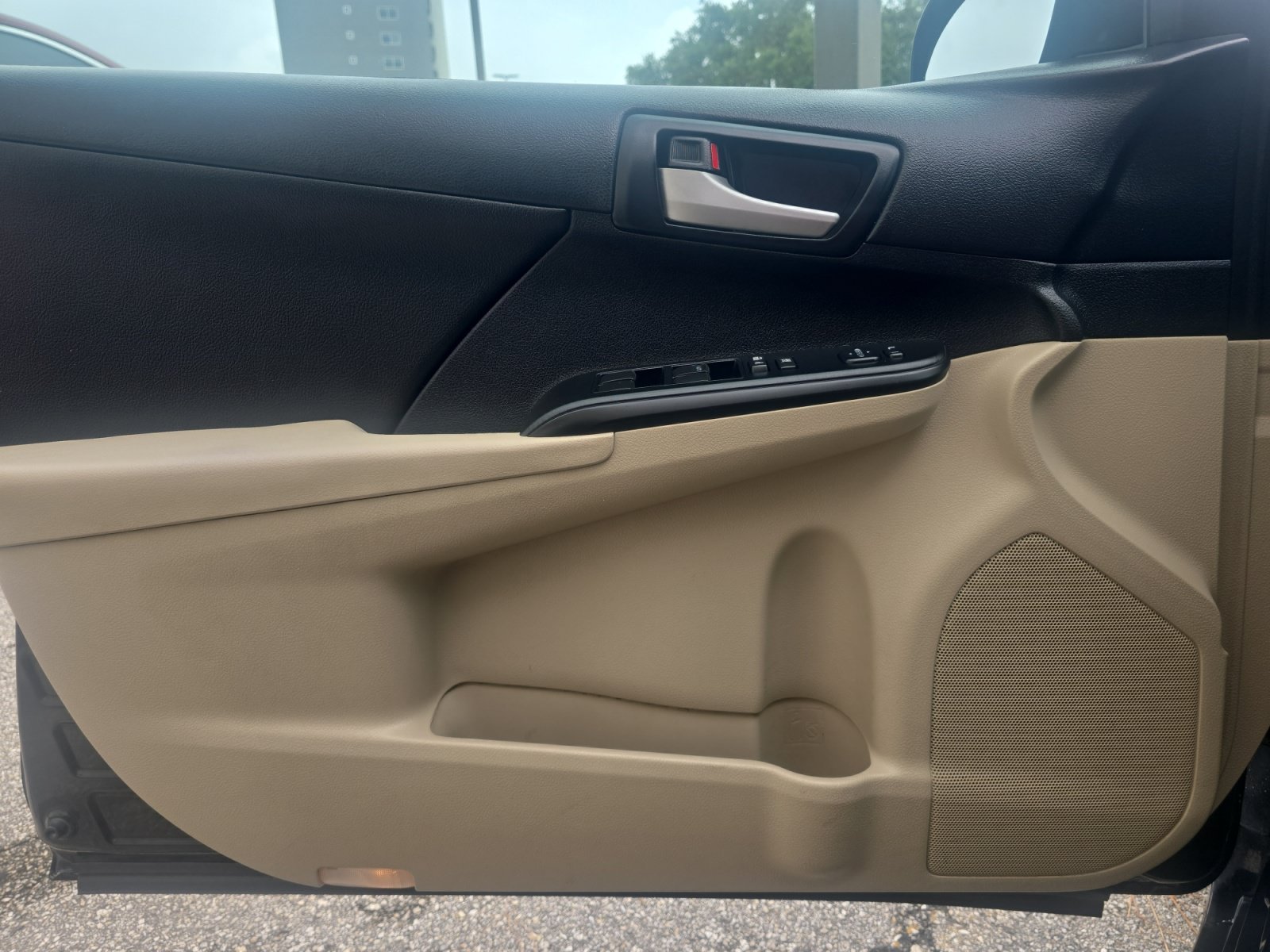 Used 2013 Attitude Black Metallic Toyota LE image 23
