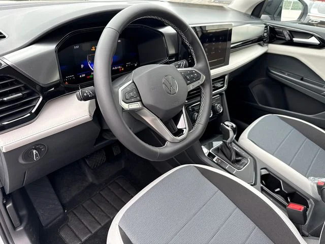 New 2026 Pure White Volkswagen 1.5T S image 36