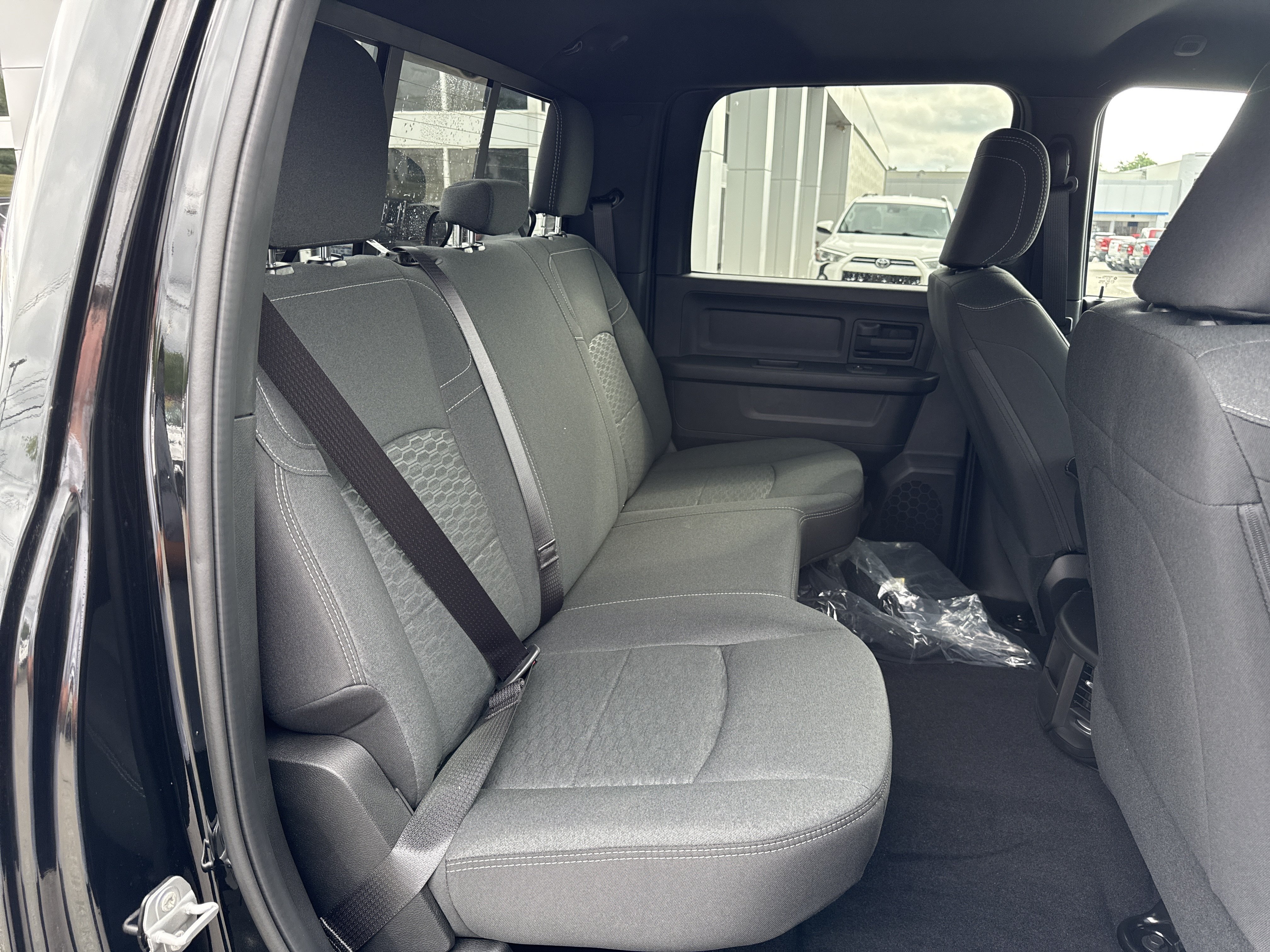 2026 RAM 2500 Tradesman - Photo 16