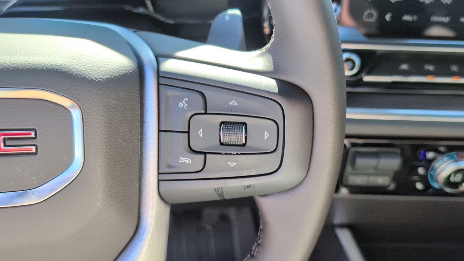 New 2026 Glacier White Tricoat GMC SLT image 30