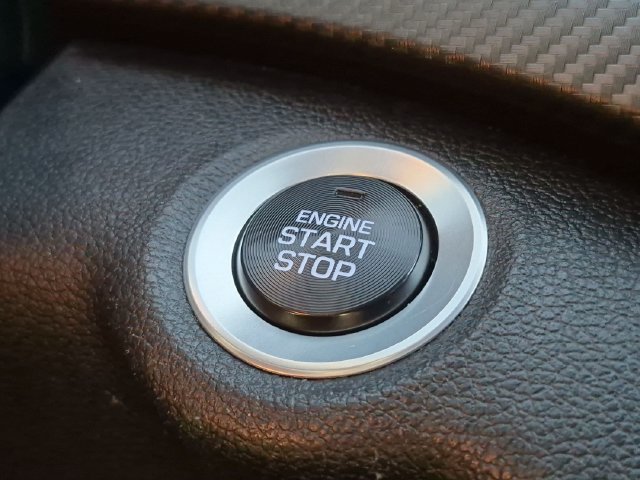 Used 2018 Gray Hyundai Sport image 17