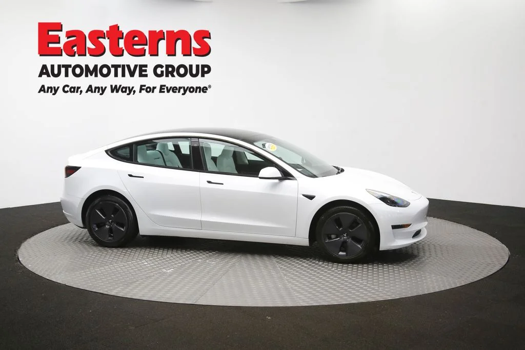Used 2023 White Tesla Base image 41