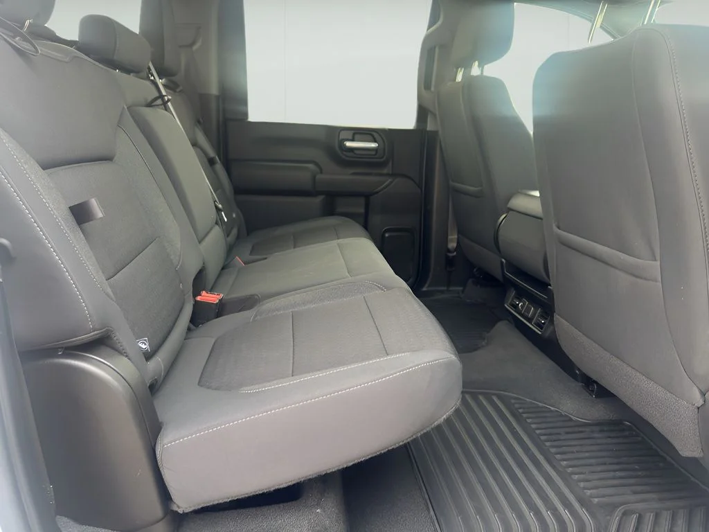 Used 2020 Summit White Chevrolet LT image 18