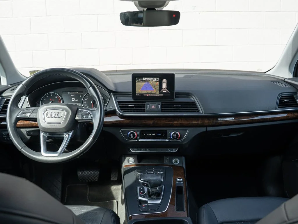 Used 2018  Audi 2.0T image 21