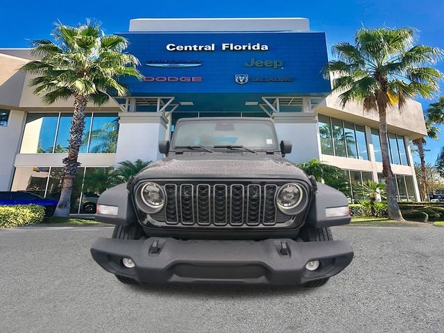 New 2027 Black Clear-Coat Paint Jeep  image 9
