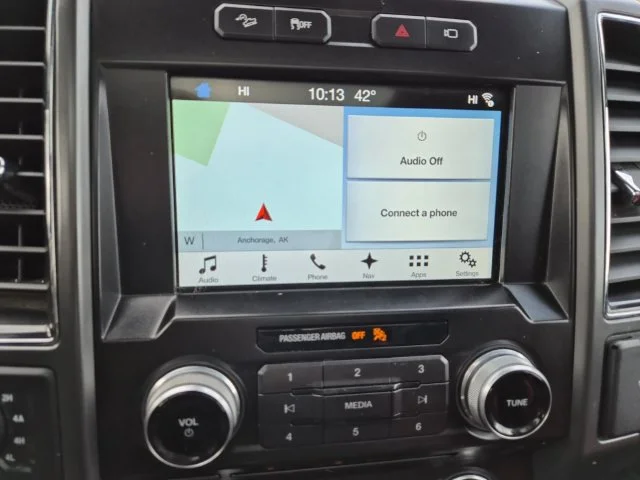Used 2017 Silver Ford Lariat image 15