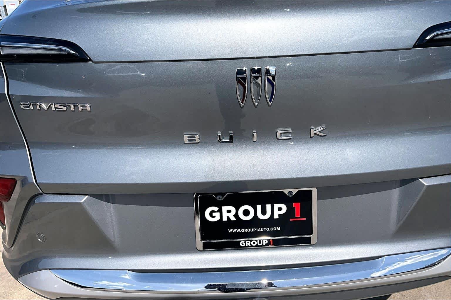 Used 2025 Moonstone Gray Metallic Buick Avenir image 31